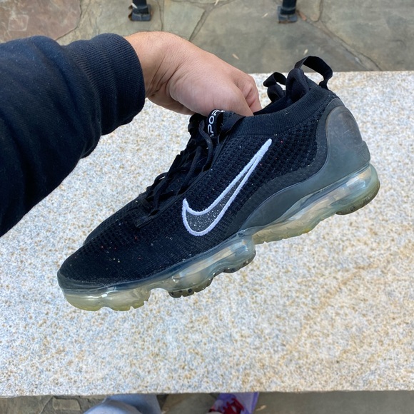 Nike Womens Air VaporMax 2021 FK DC4112-002 Black Sneakers Sz 9.5 Used - Picture 5 of 8